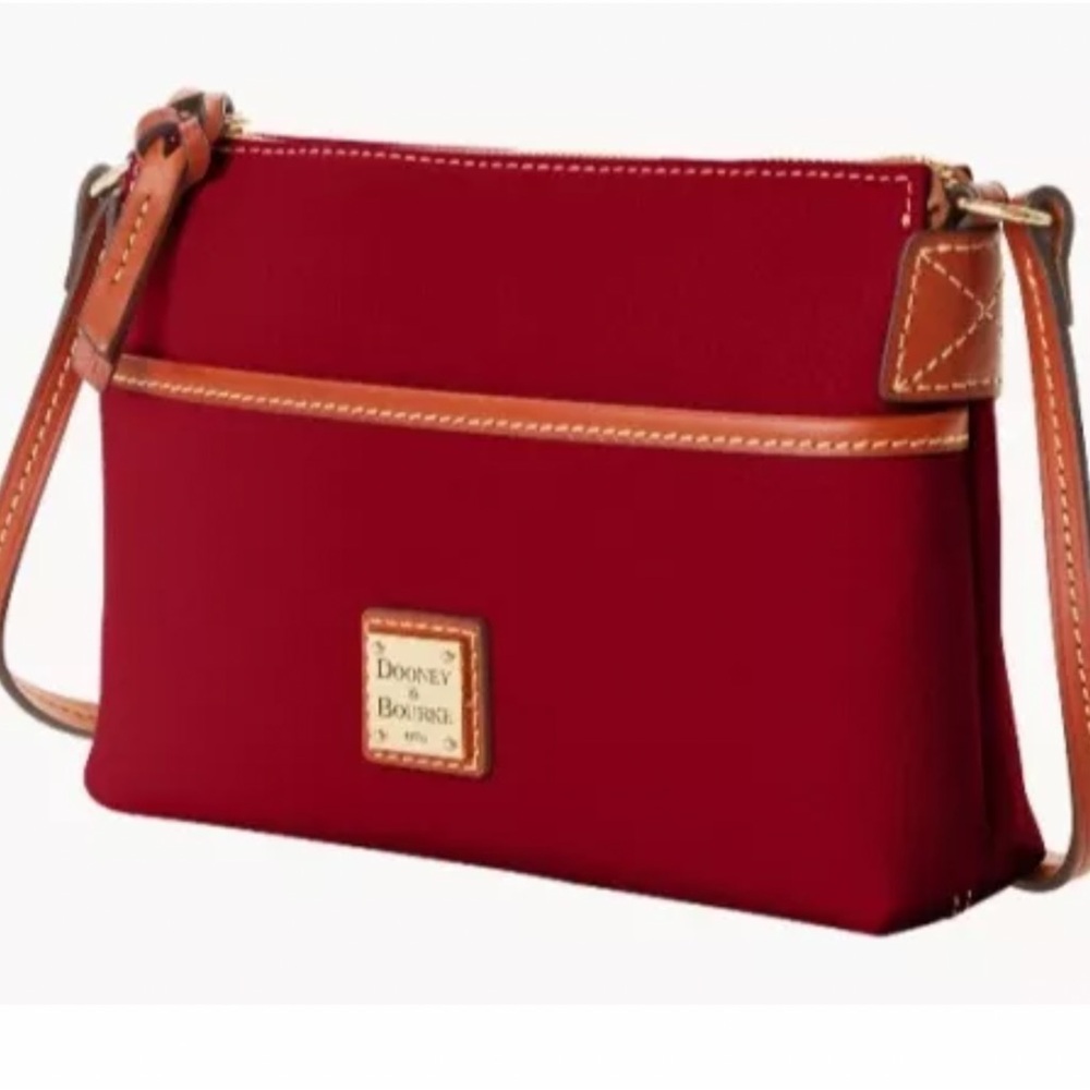 Dooney & Bourke pebble grain crossbody shoulder bag Ginger Pouchette burgundy